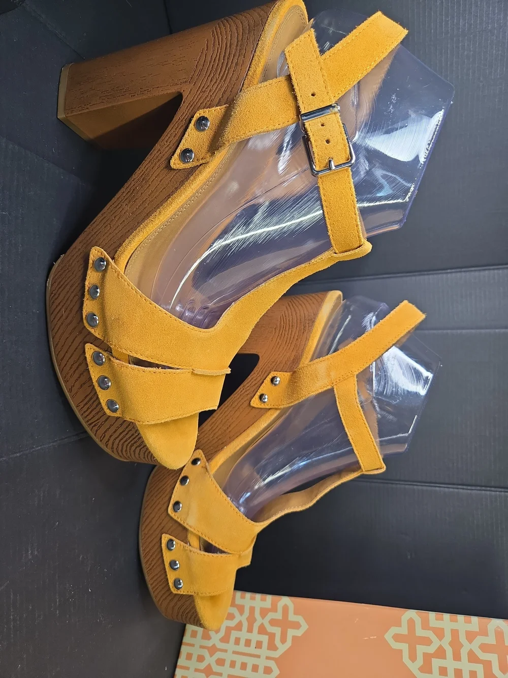 Gianni Bini Mustard Yellow Platform Sandal Leather Upper